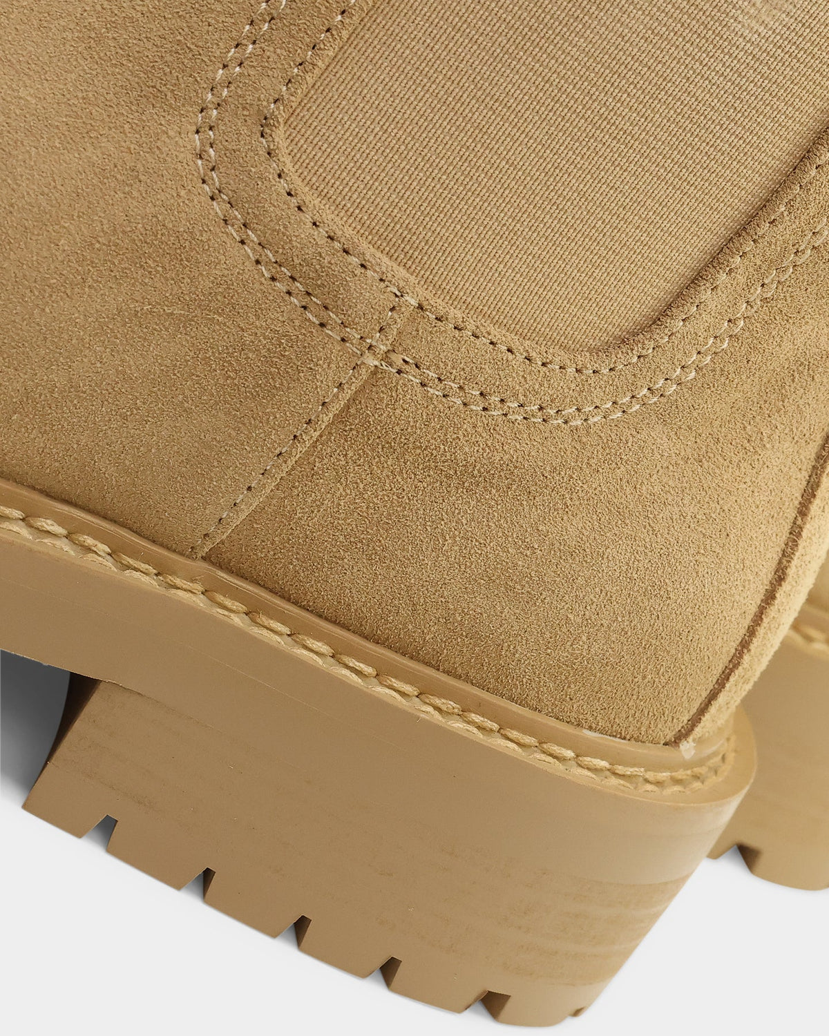 Saint Morta Chunky Chelsea Boot Tan