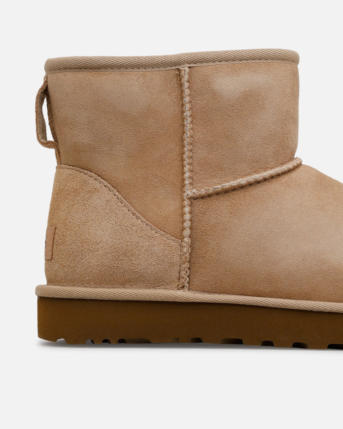 UGG Women's Classic Mini II Sand - Sneakers