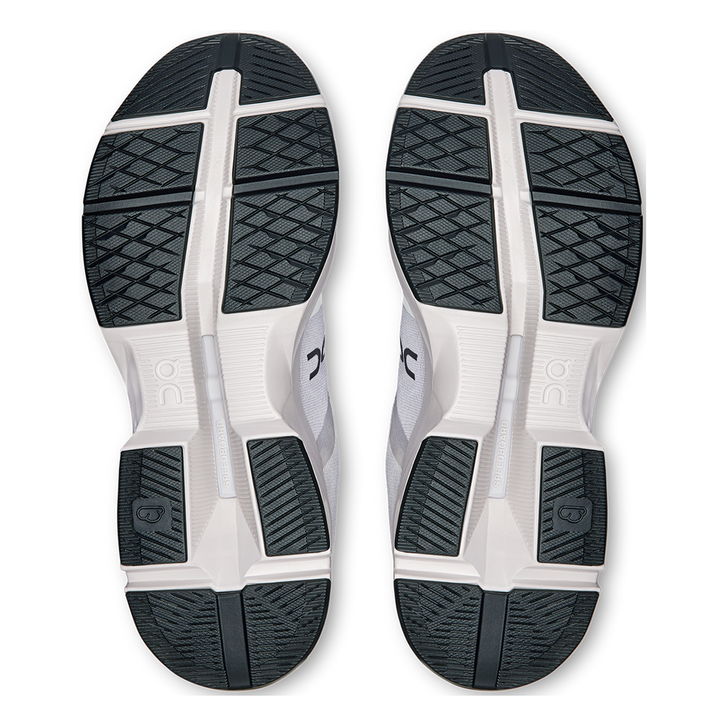ON Cloudpulse - Athletic Shoes
