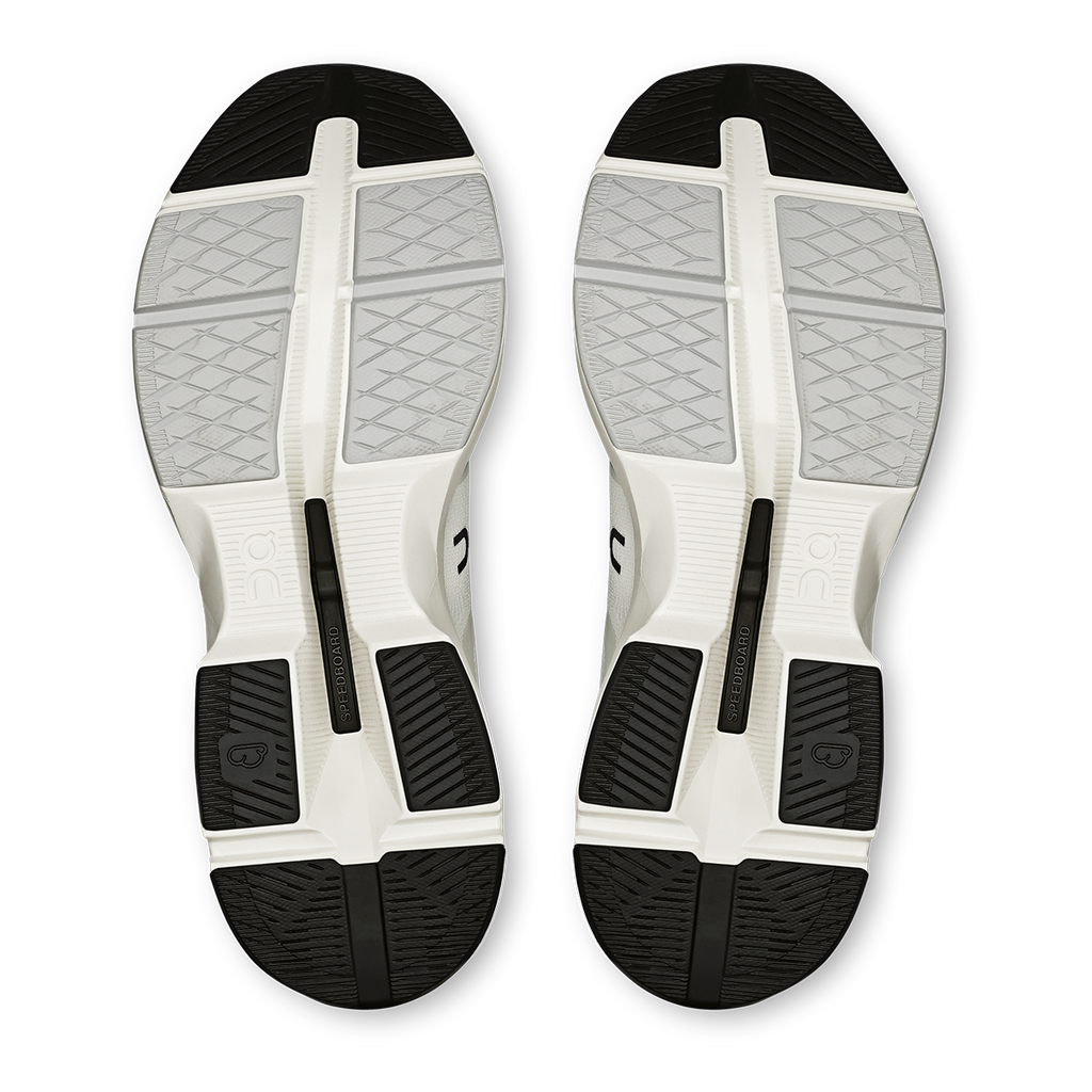 ON Cloudpulse - Athletic Shoes