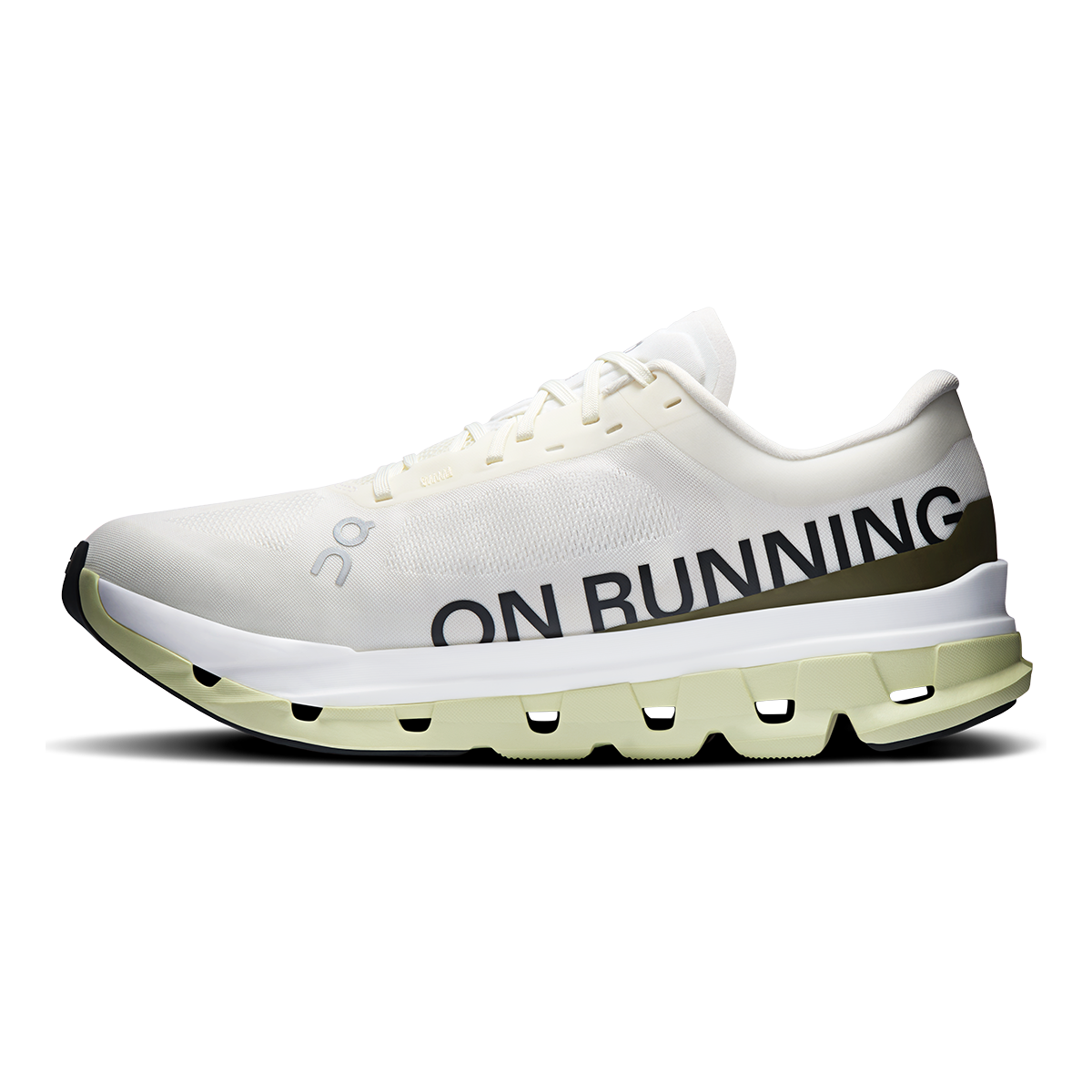 ON Cloudflow V5 - Running Shoes