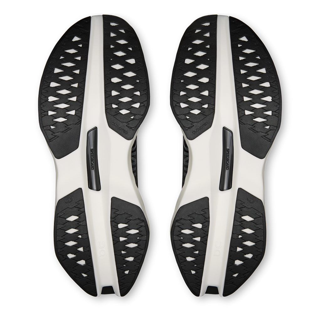 ON Cloudboom Max - Running Shoes