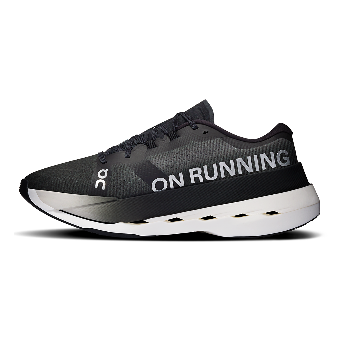 ON Cloudboom Max - Running Shoes