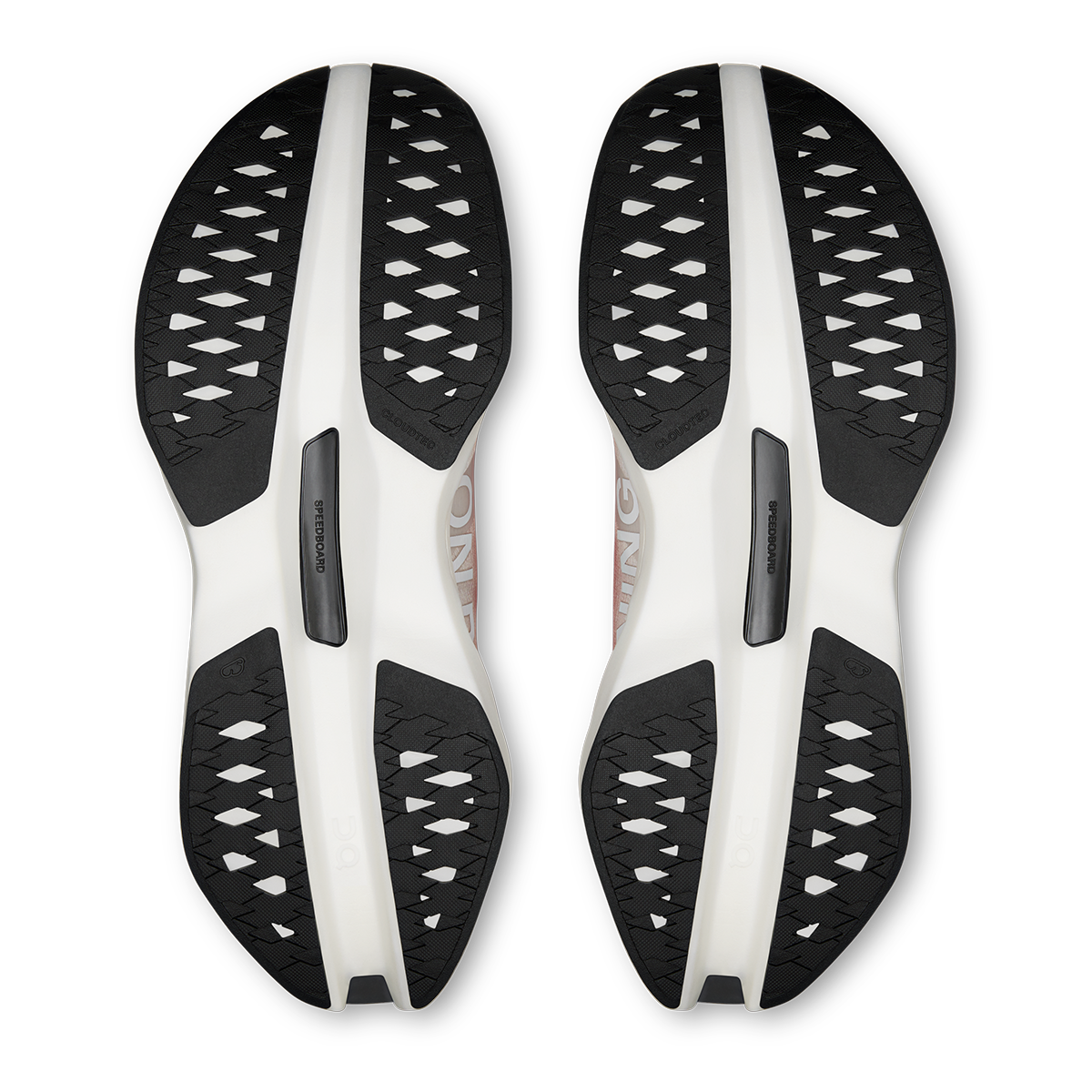 ON Cloudboom Max - Running Shoes