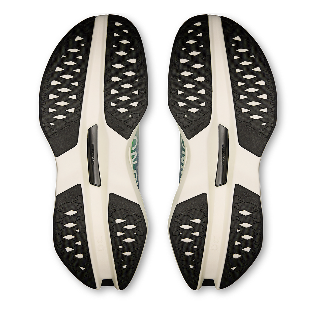 ON Cloudboom Max - Running Shoes