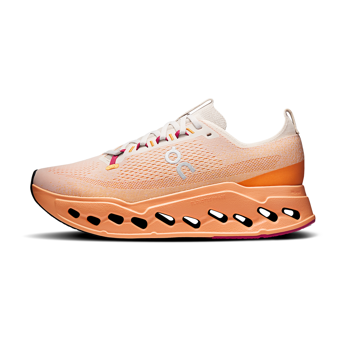 ON Cloudsurfer Max - Running Shoes