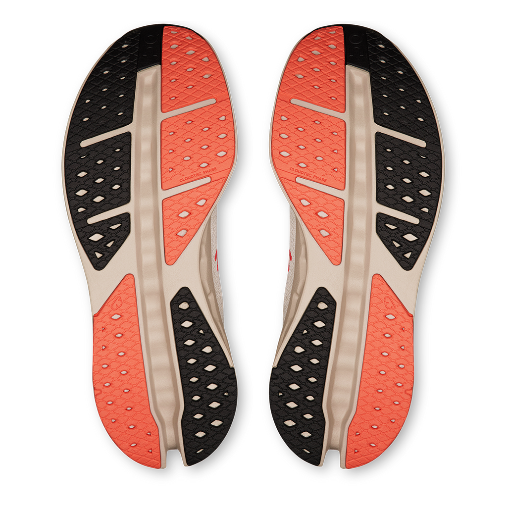 ON Cloudsurfer Max - Running Shoes