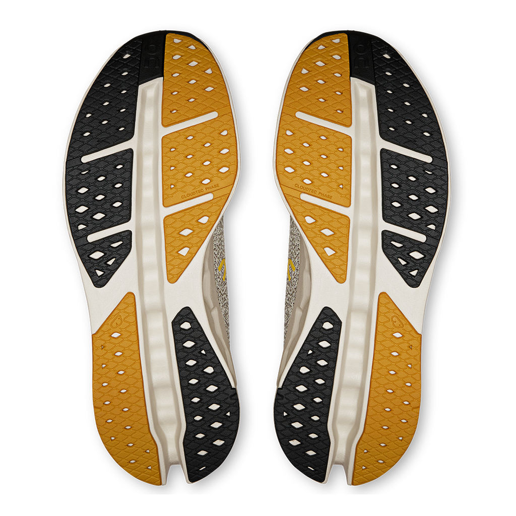 ON Cloudsurfer Max - Running Shoes