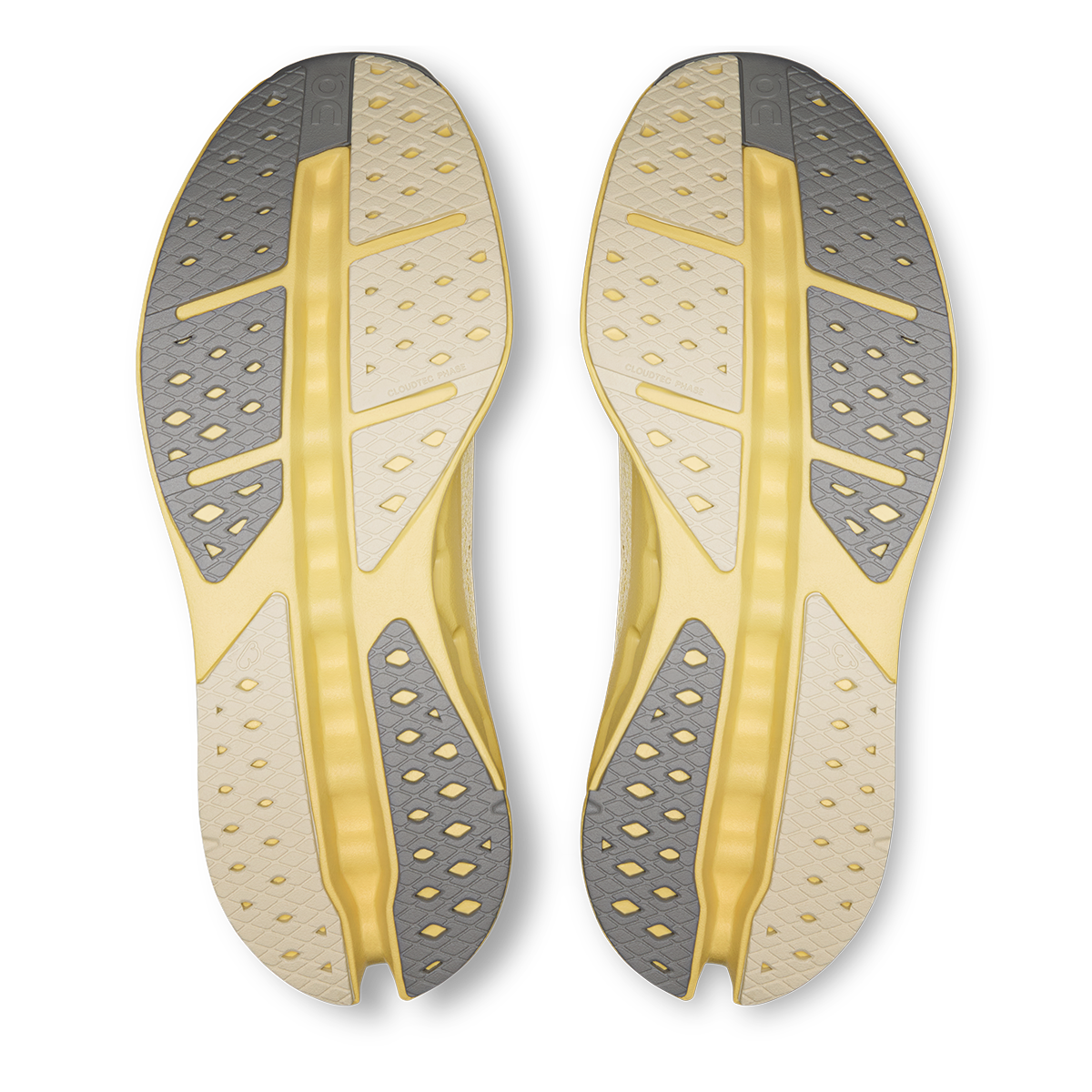 ON Cloudsurfer Max - Running Shoes