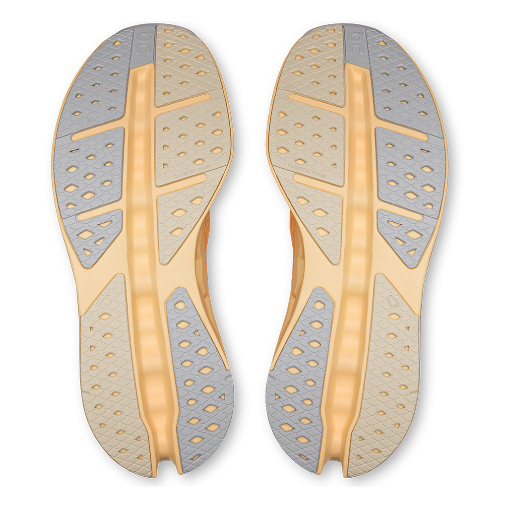 ON Cloudsurfer Max - Running Shoes