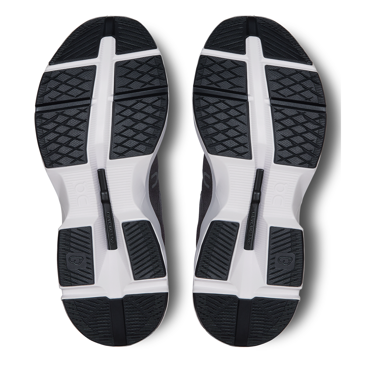 ON Cloudpulse - Athletic Shoes