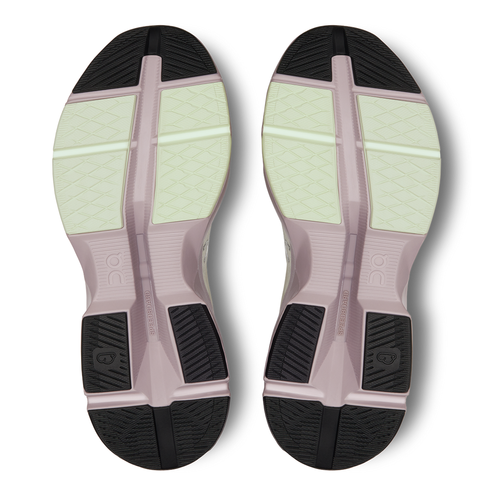 ON Cloudpulse - Athletic Shoes