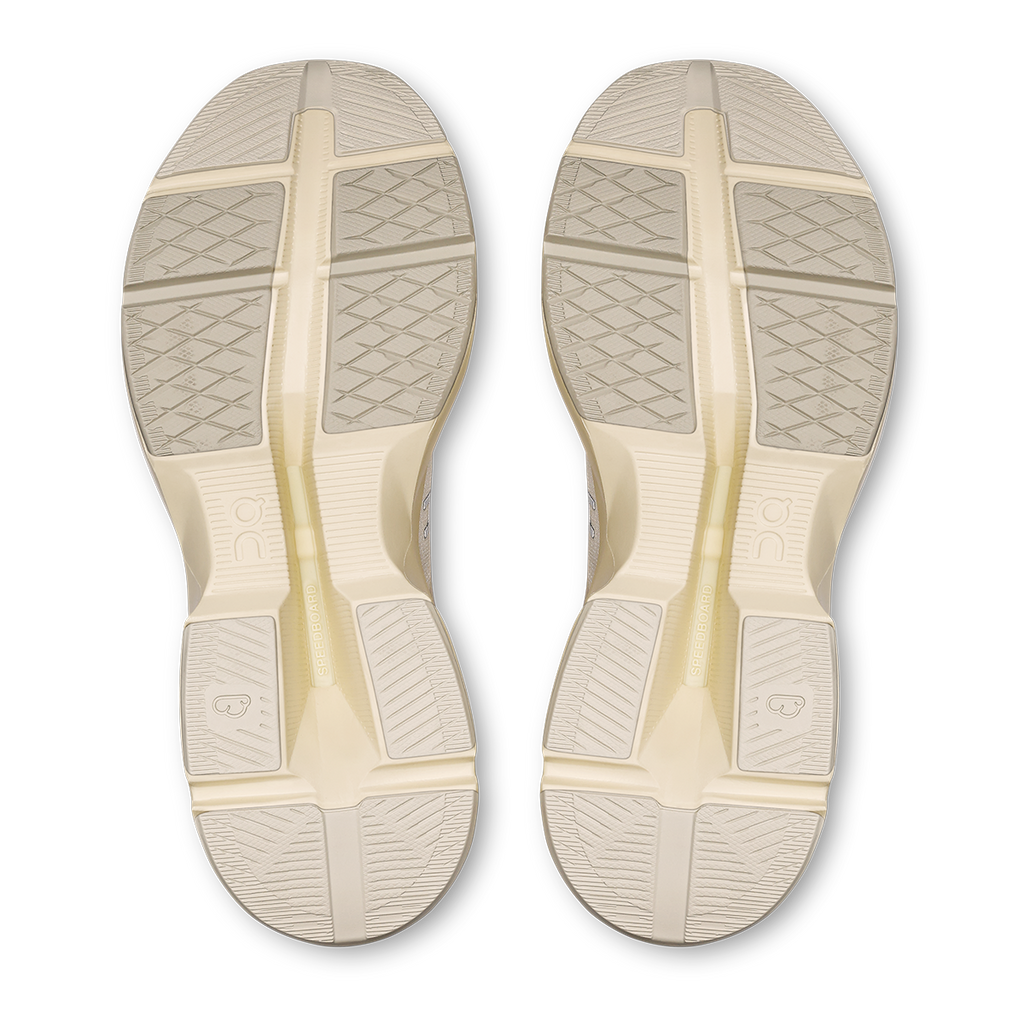 ON Cloudpulse - Athletic Shoes