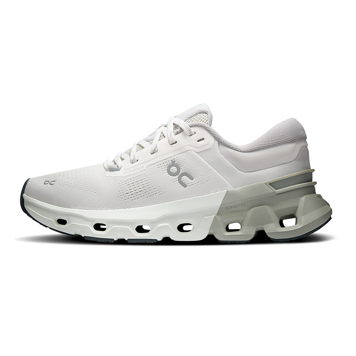 ON Cloudflyer V5 - Running Shoes