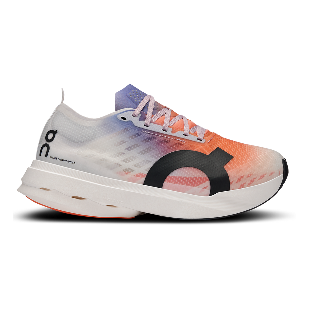 ON Cloudboom Strike - Running Shoes