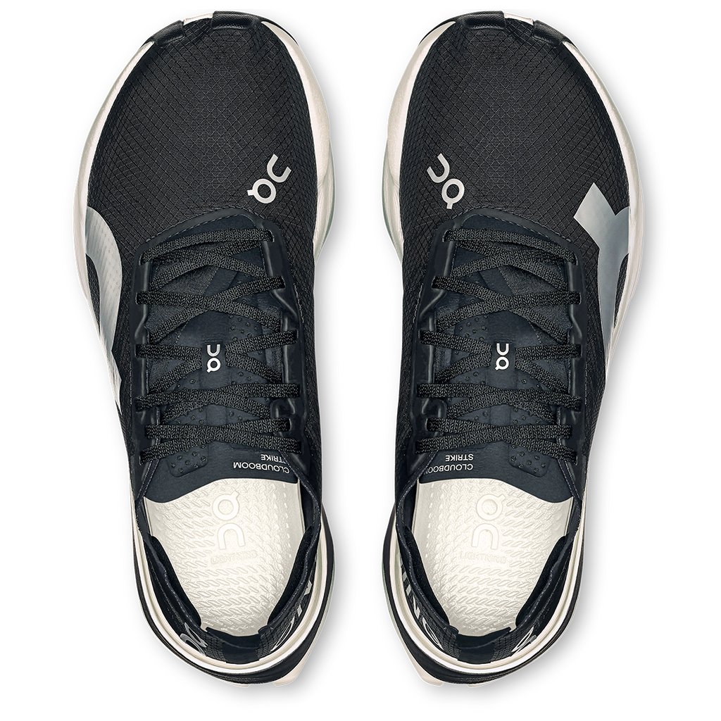 ON Cloudboom Strike - Running Shoes