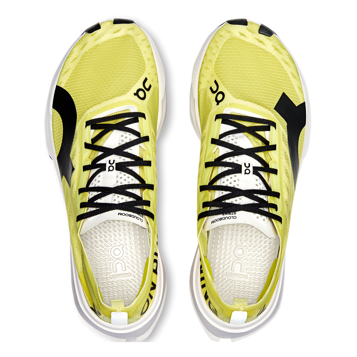 ON Cloudboom Strike - Running Shoes