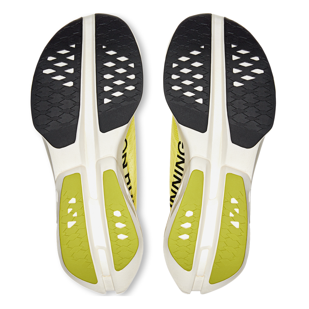 ON Cloudboom Strike - Running Shoes
