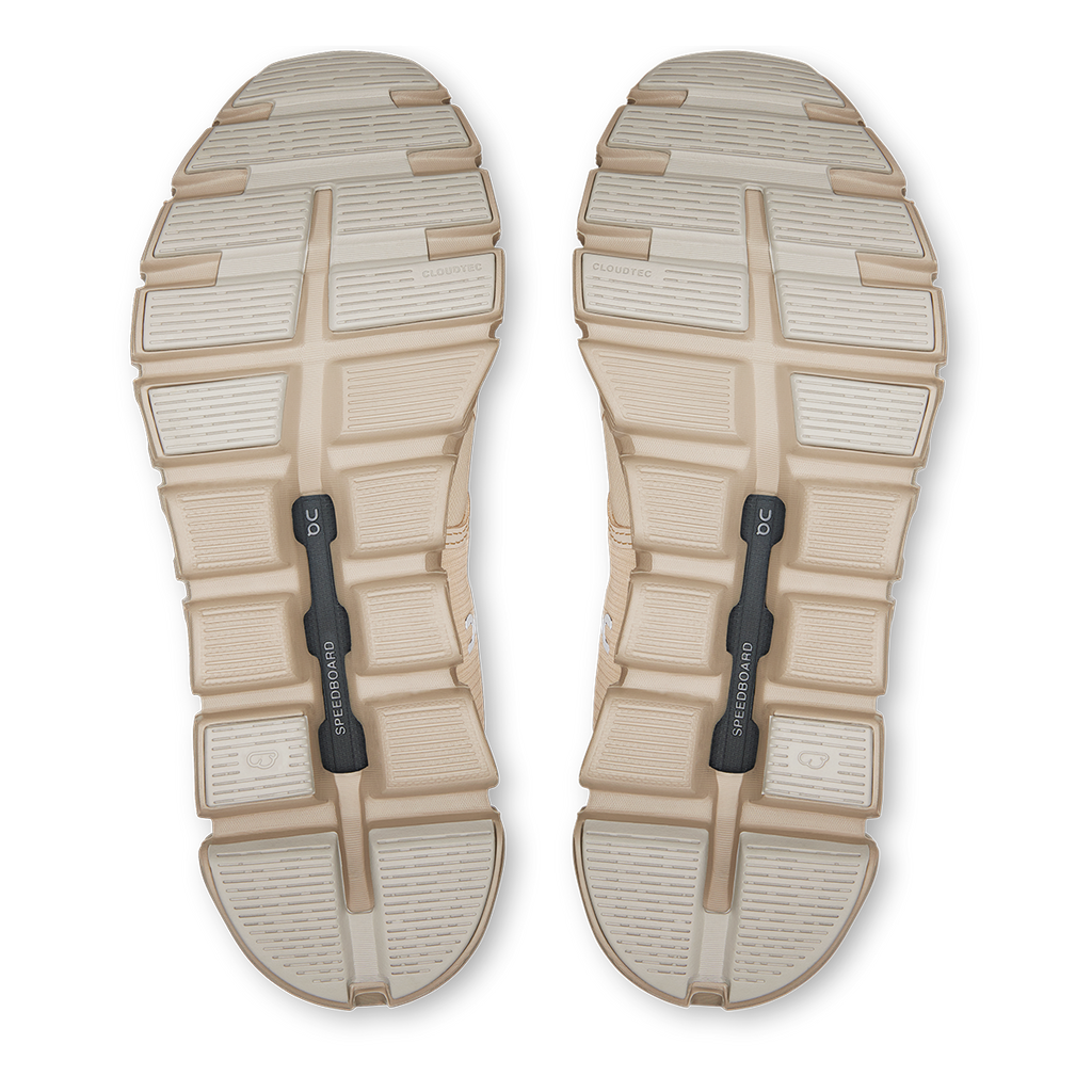 ON Cloud 6 WP - Athletic Shoes