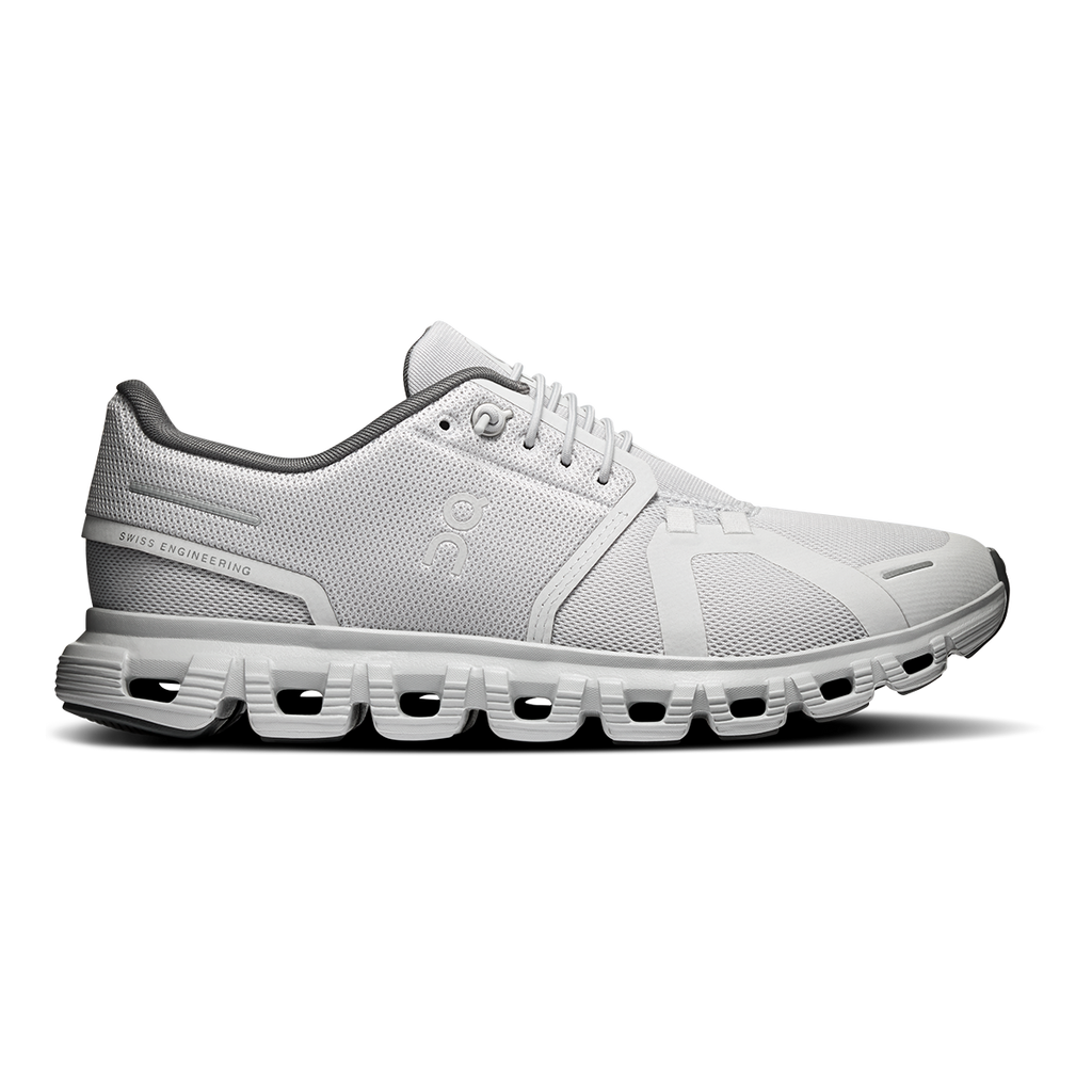 ON Cloud 6 - Athletic Shoes
