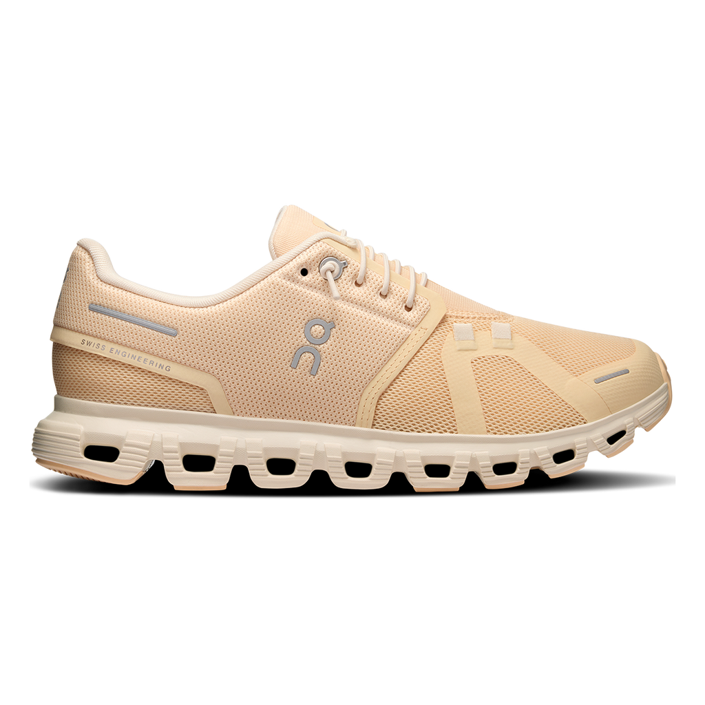 ON Cloud 6 - Athletic Shoes