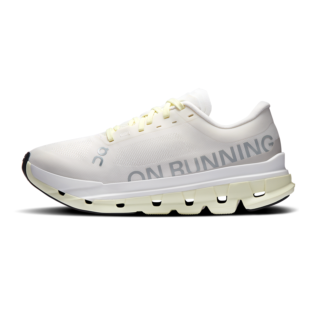 ON Cloudflow V5 - Running Shoes