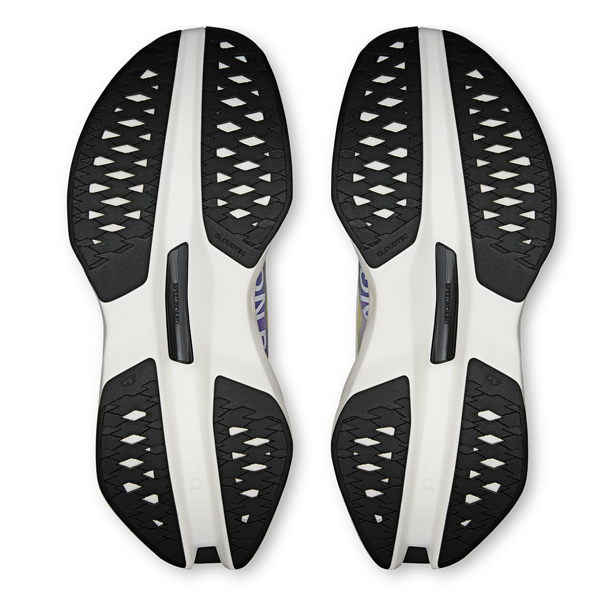 ON Cloudboom Max - Running Shoes