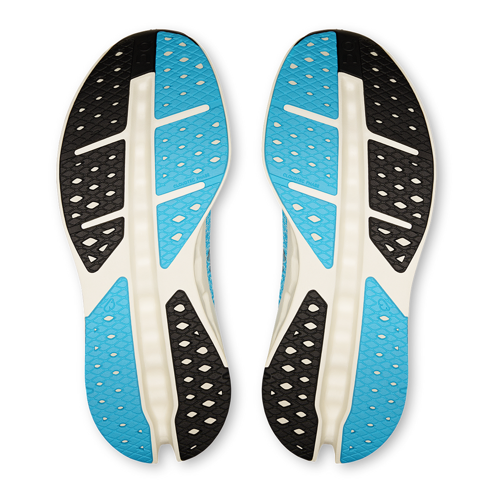ON Cloudsurfer Max - Running Shoes