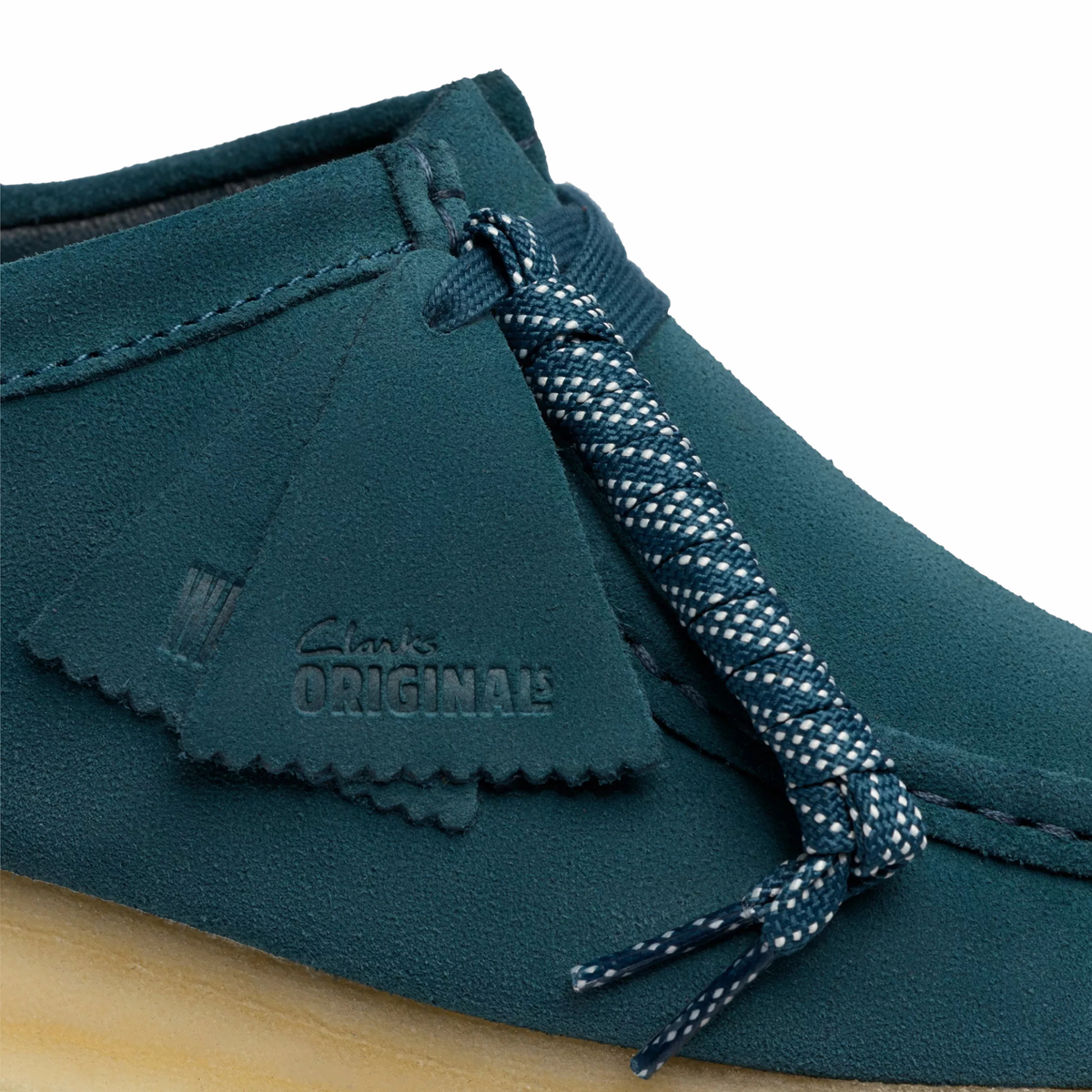 Clarks Men's Wallabee Mid Blue Suede - Shoes