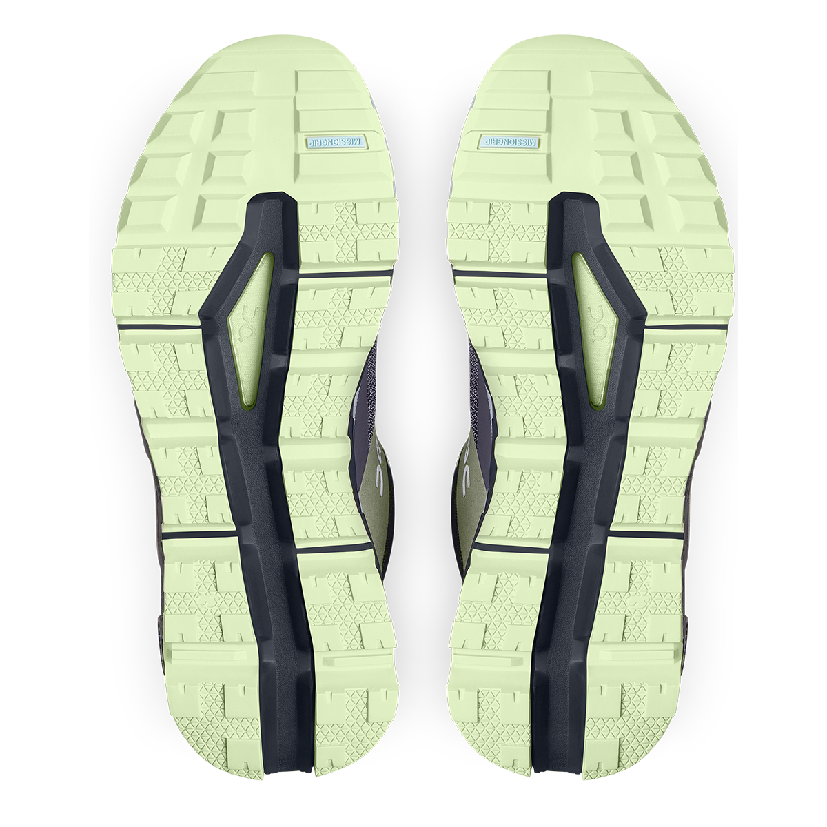 ON Cloudtrax - Athletic Shoes