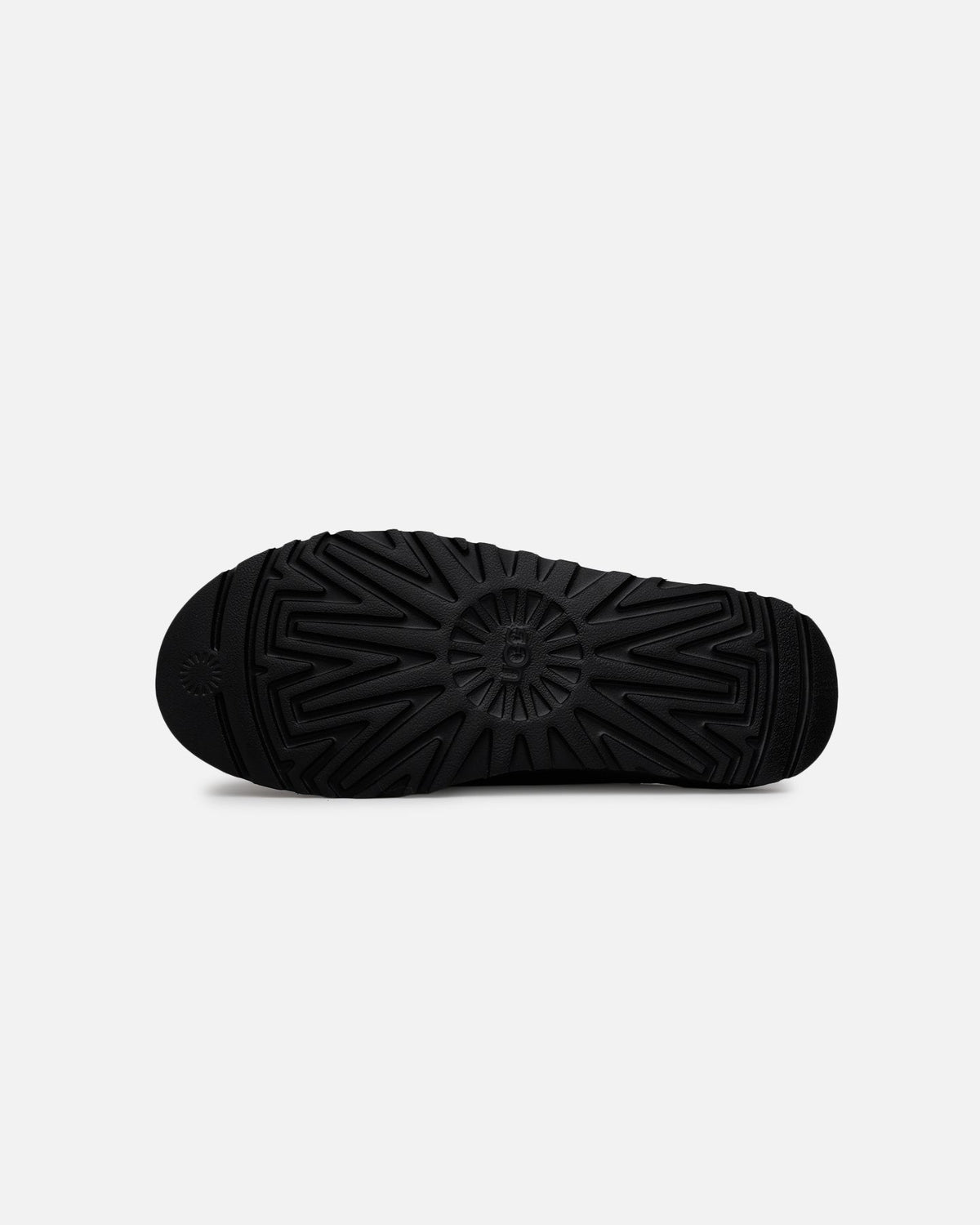 UGG Classic Slip On Black - Sneakers