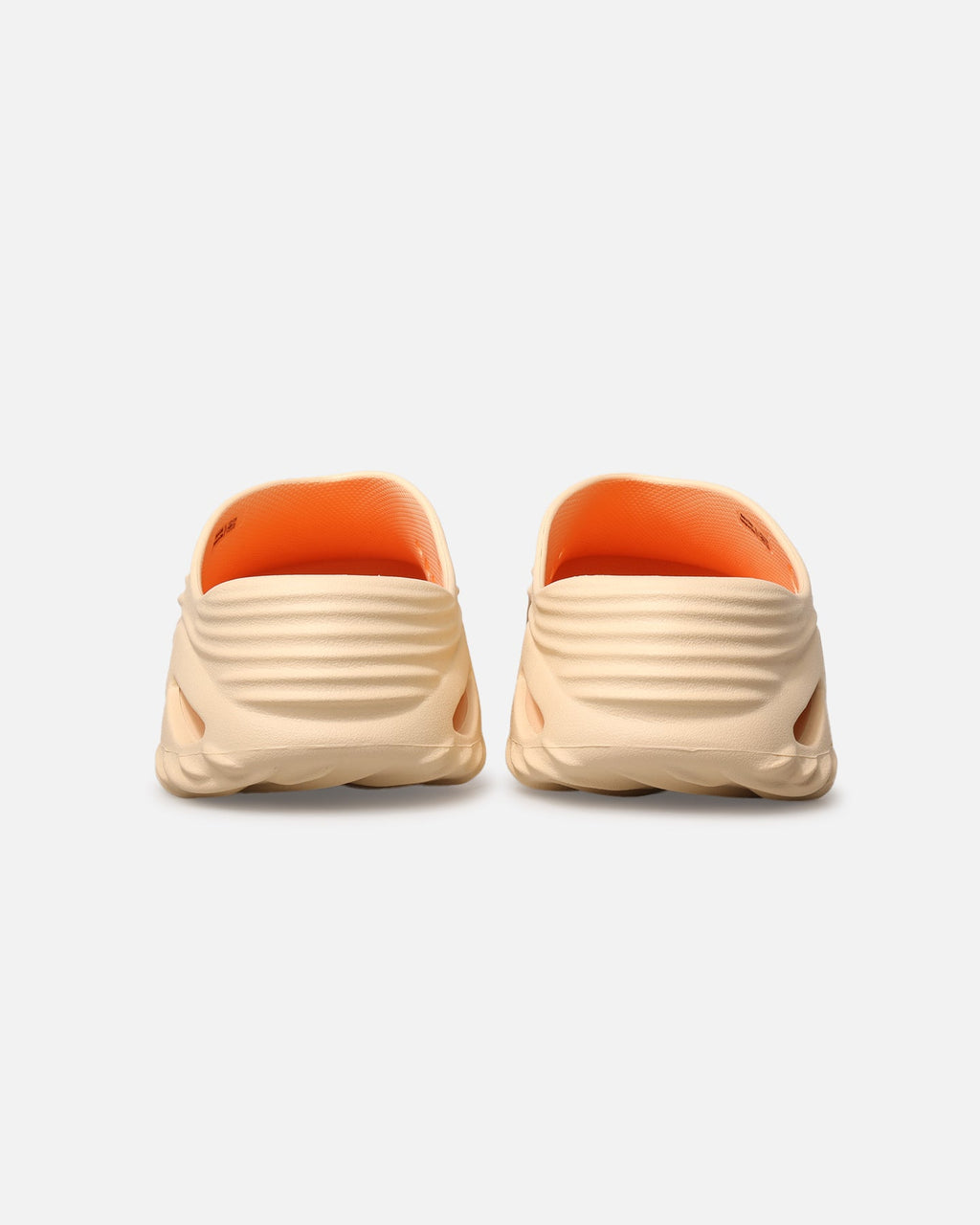 Crocs Echo Wave Vanilla - Shoes