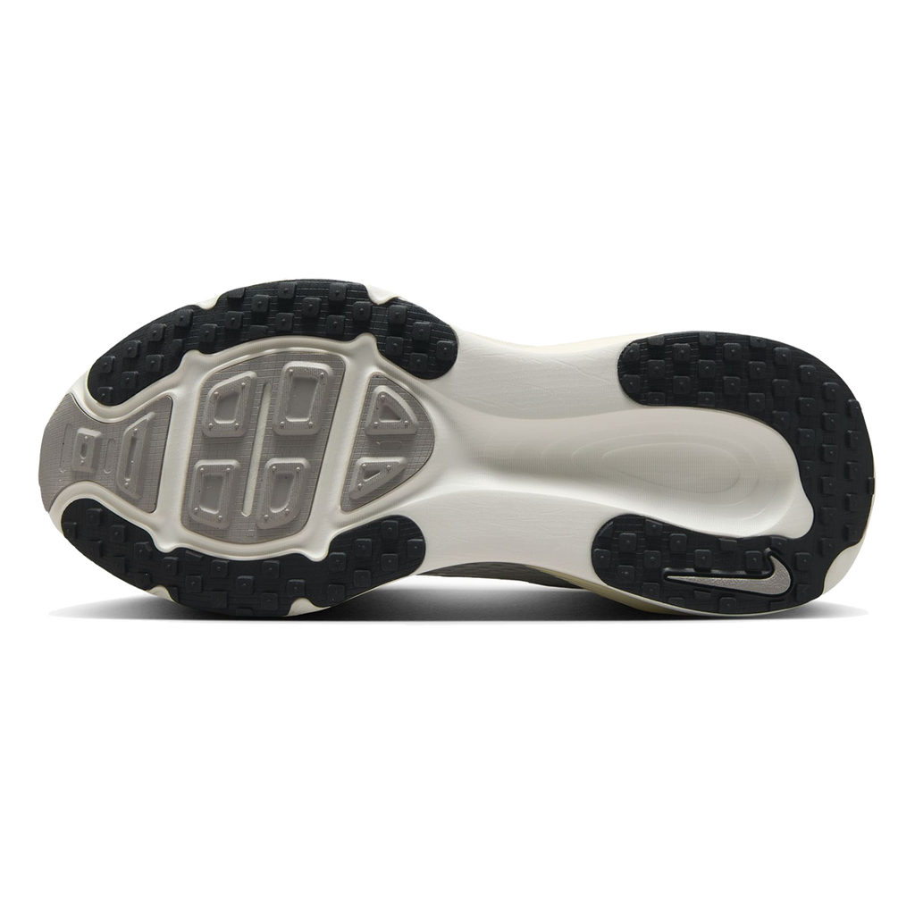 Nike Vomero 18 - Running Shoes
