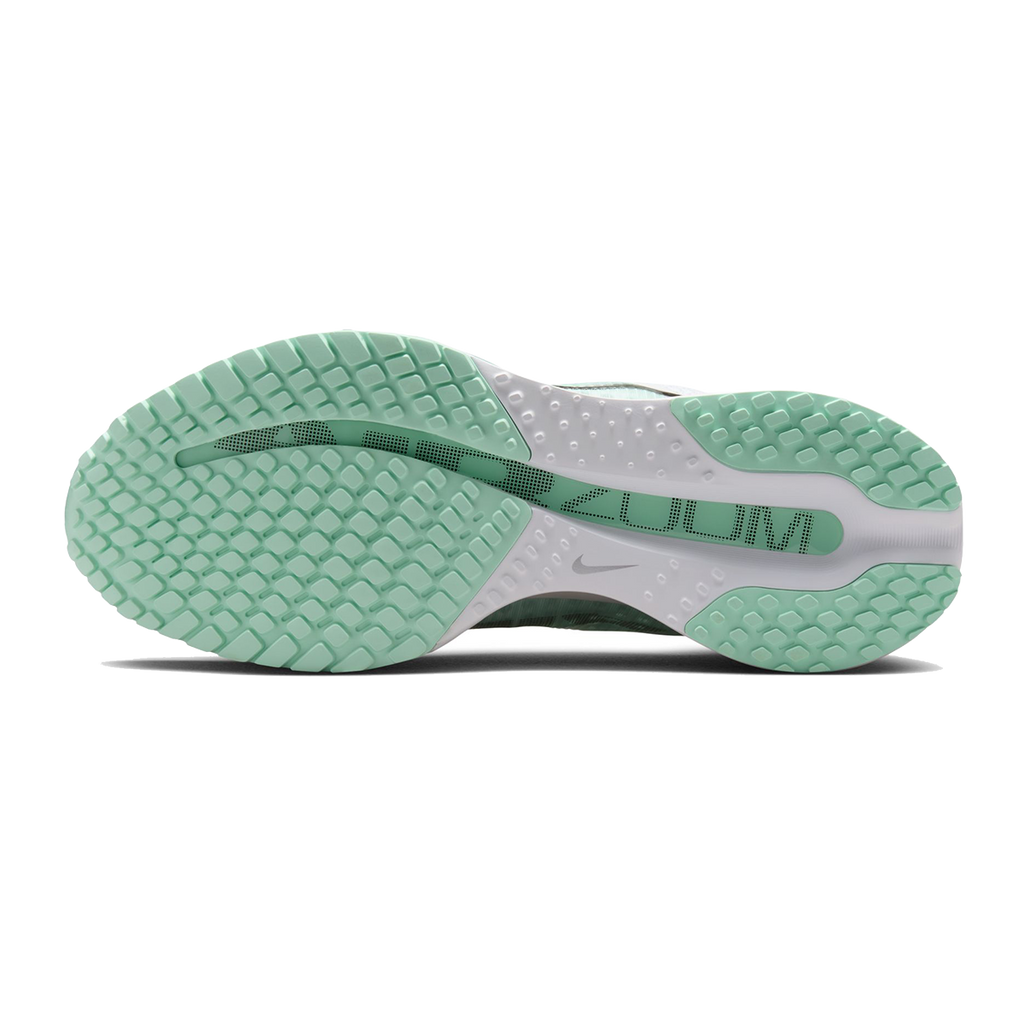 Nike Pegasus Premium - Running Shoes