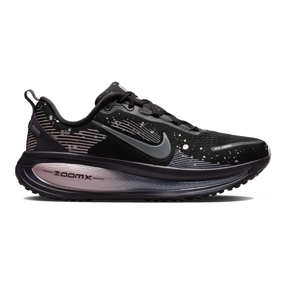 Nike Vomero 18 SE - Athletic Shoes