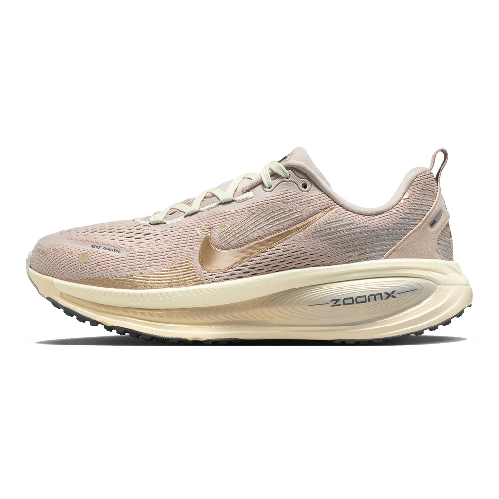 Nike Vomero 18 SE - Athletic Shoes