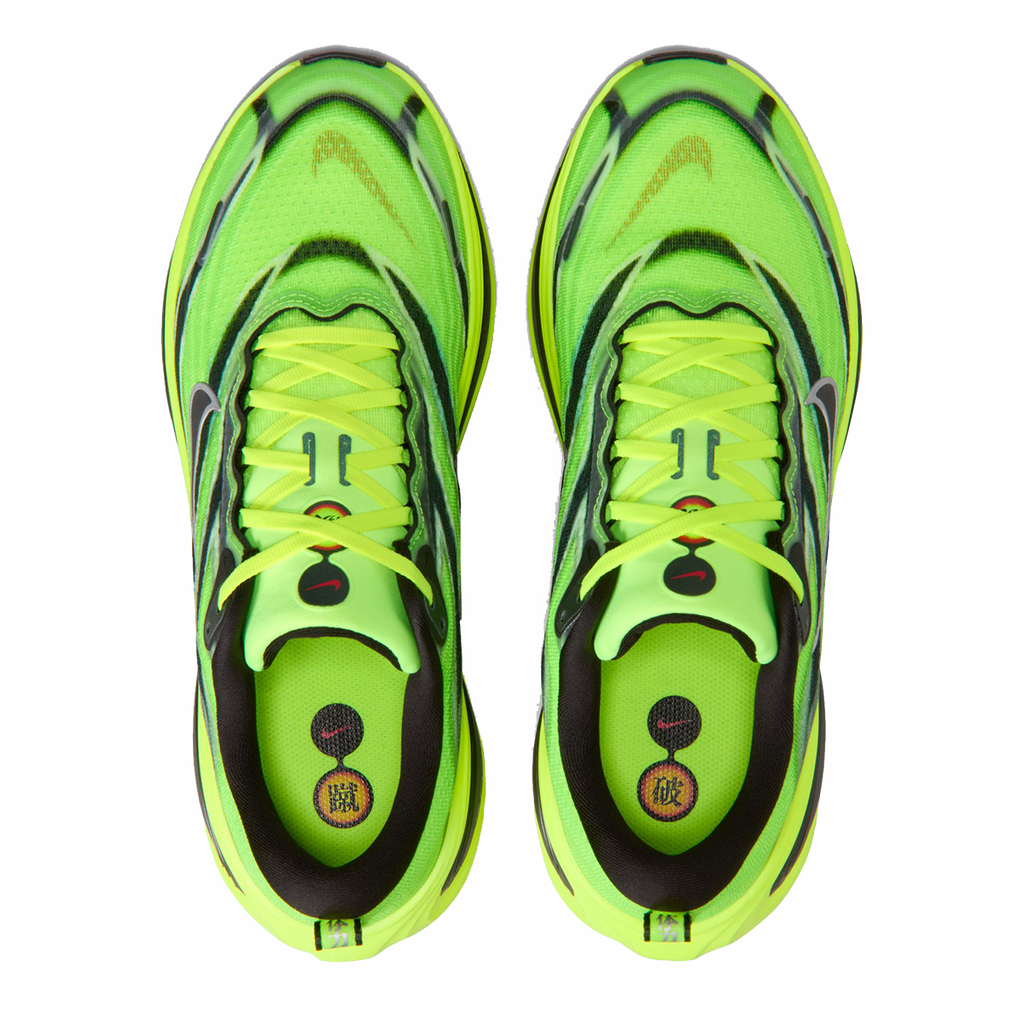 Nike Vomero Plus SE - Running Shoes