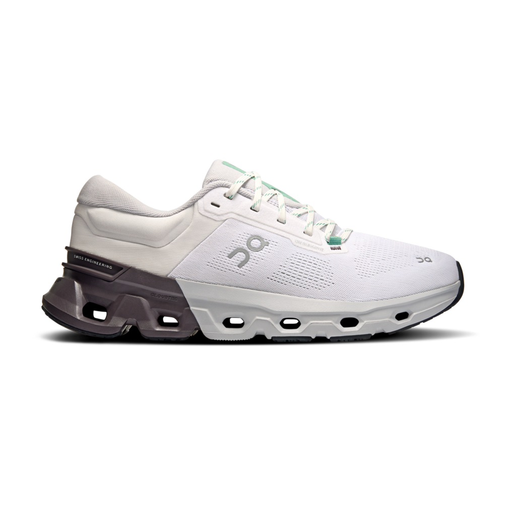 ON Cloudflyer V5 - Running Shoes