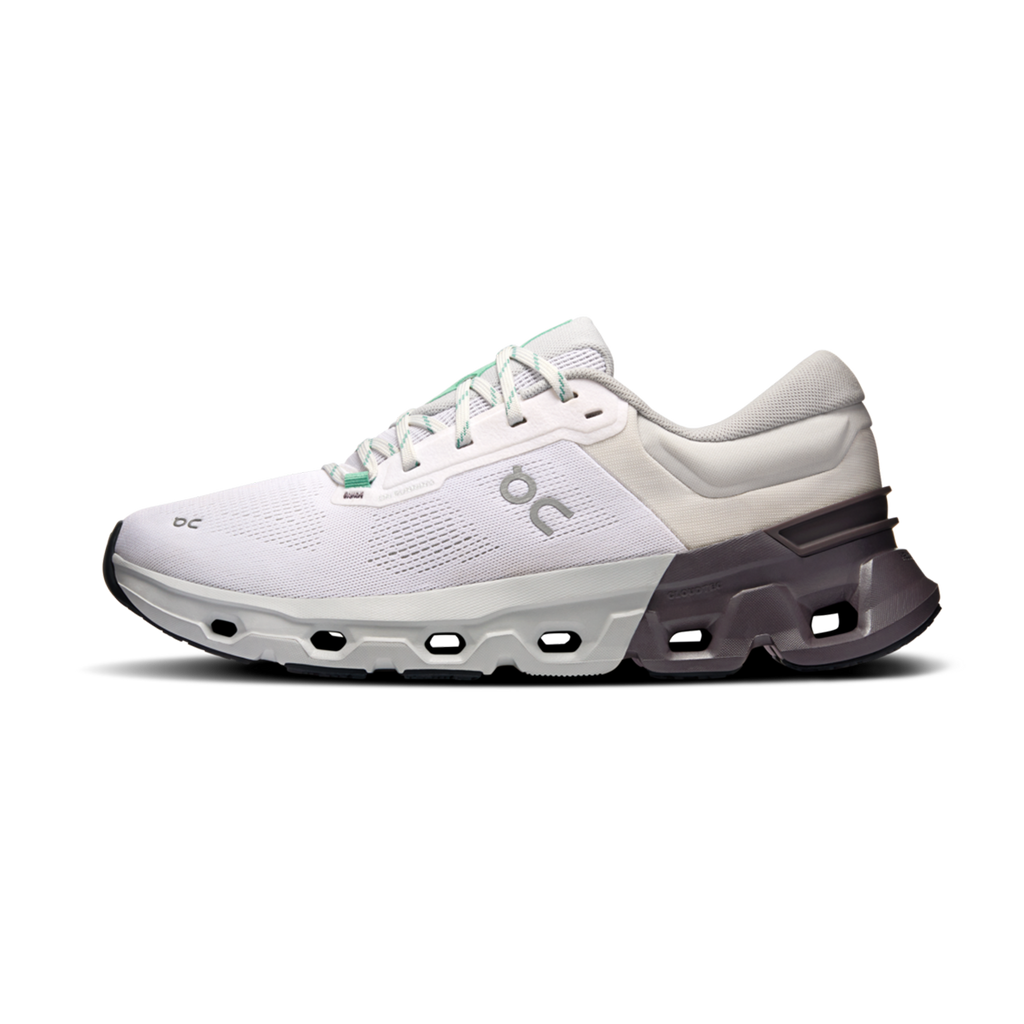 ON Cloudflyer V5 - Running Shoes