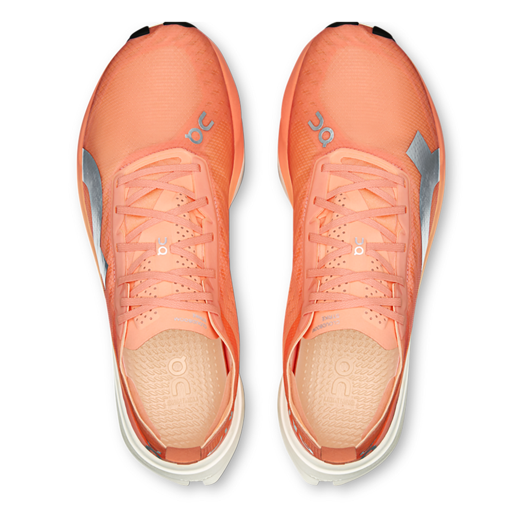 ON Cloudboom Strike - Running Shoes