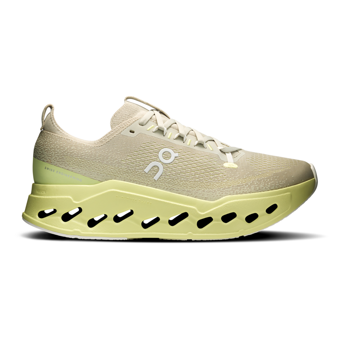 ON Cloudsurfer Max - Running Shoes