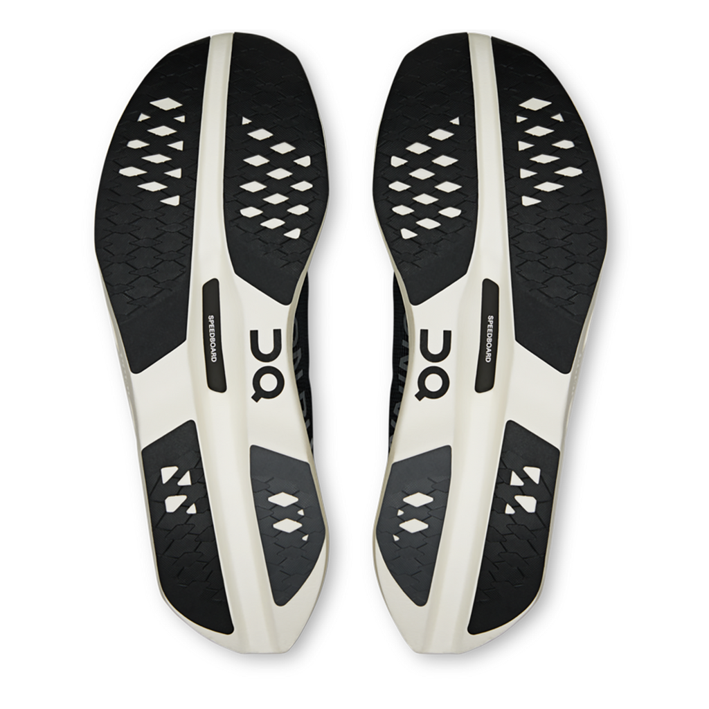 ON Cloudboom Volt - Running Shoes