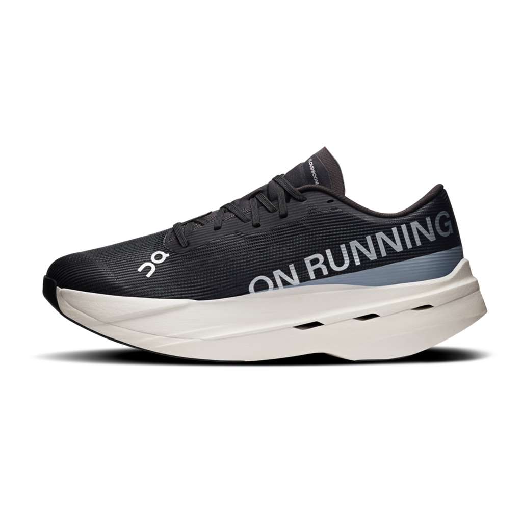 ON Cloudboom Volt - Running Shoes