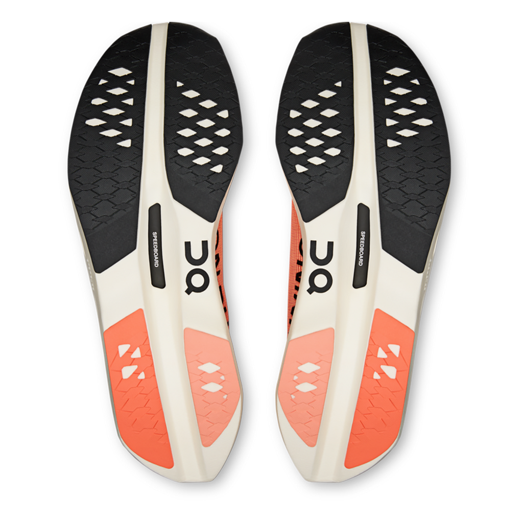 ON Cloudboom Volt - Running Shoes