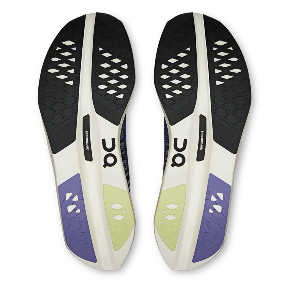 ON Cloudboom Volt - Running Shoes