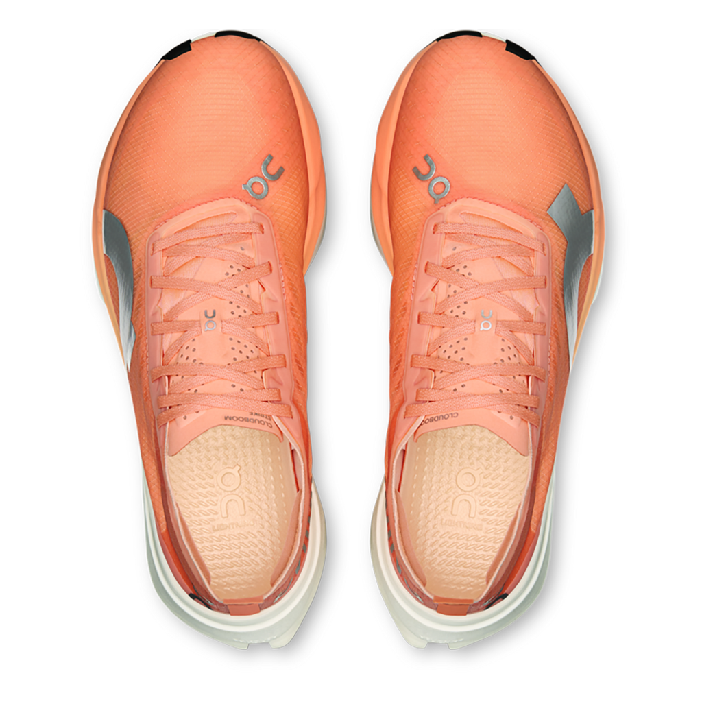 ON Cloudboom Strike - Running Shoes
