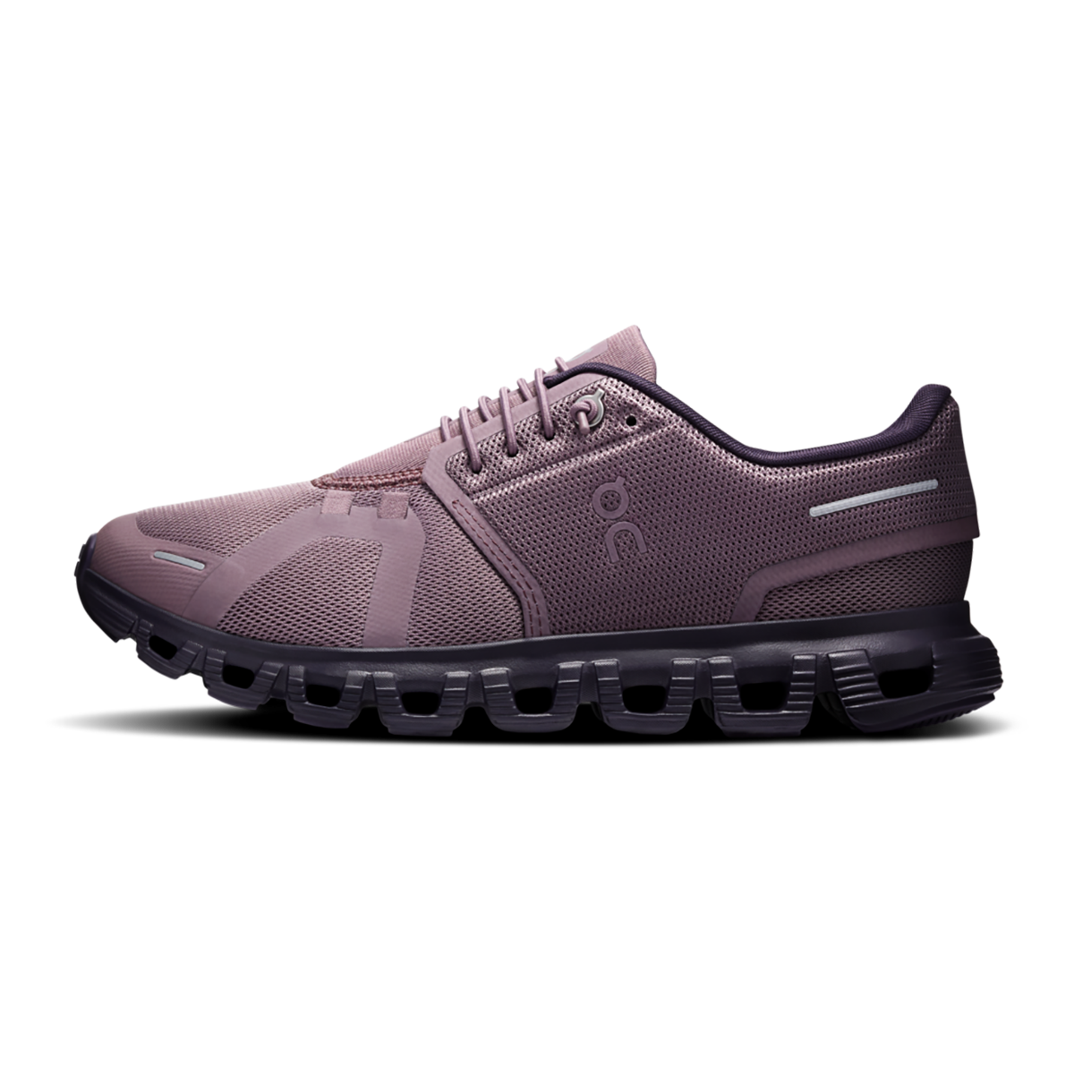 ON Cloud 6 - Athletic Shoes