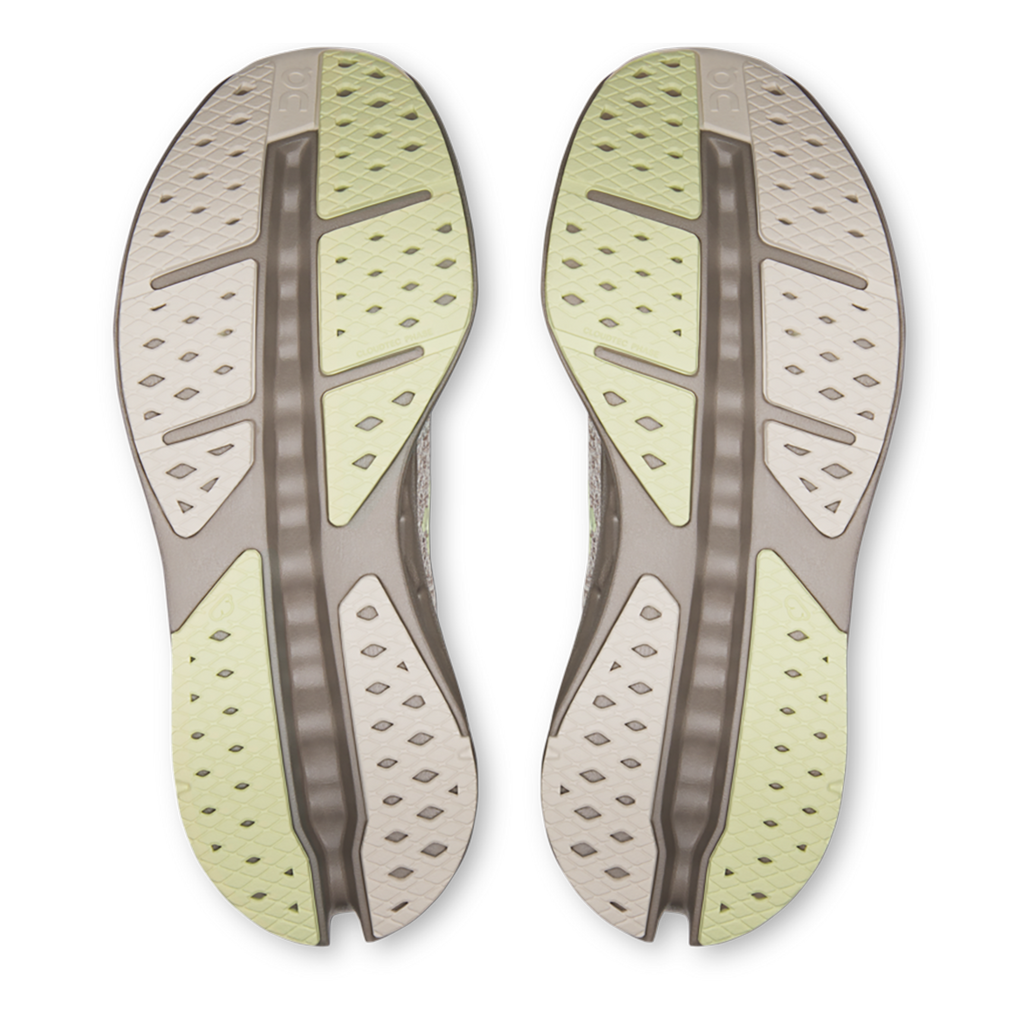 ON Cloudsurfer Max - Running Shoes