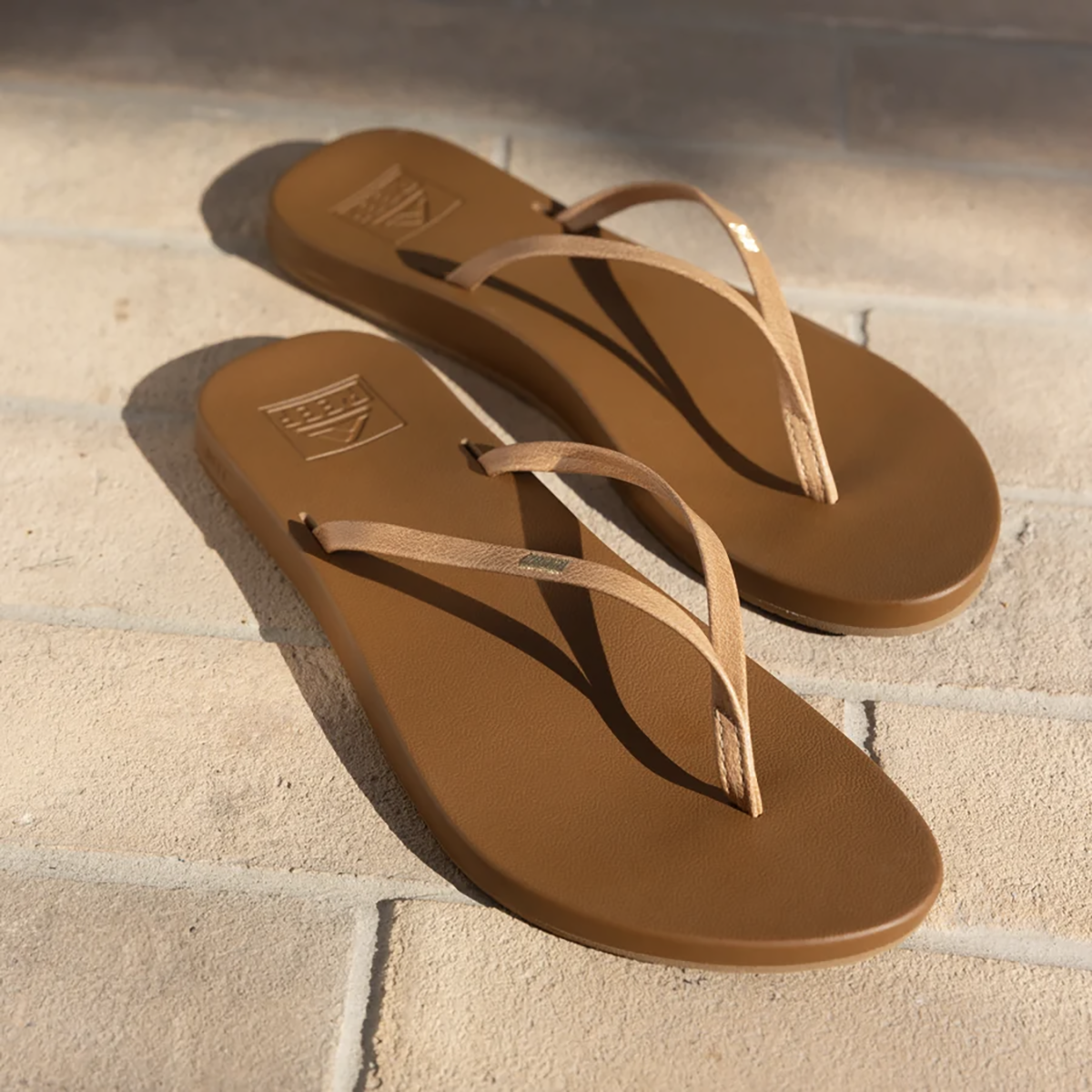 Reef Cushion Slim - Athletic Shoes