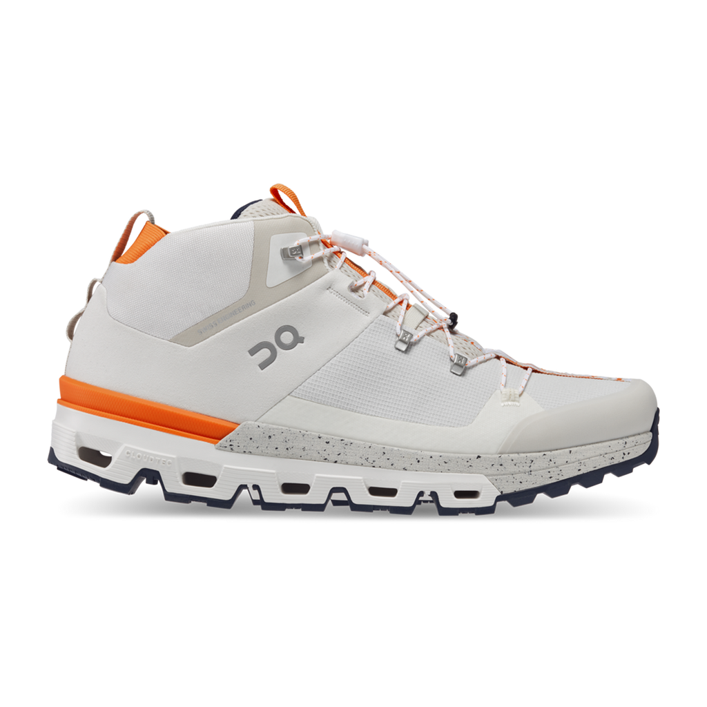 ON Cloudtrax - Athletic Shoes